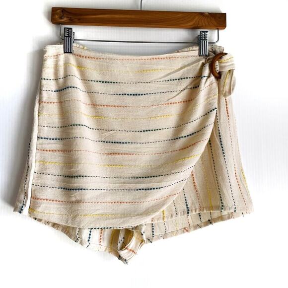 Urban Outfitters wrap skort size medium cream - Picture 1 of 5